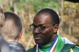 Lester Hampton's Instagram, Twitter & Facebook