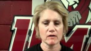 Minutewomen Kick Off A-10 Slate, Win 75-64 At URI