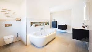 Badezimmer planen, kfw förderung badezimmer aus stuttgart. Modernes Bad Von Fingerhut Haus Alle Infos Zum Haus Mit Einem Klick Auf Das Bild Erhalten Fertighaus De Beleuchtete Fingerhut Haus Haus Helle Badezimmer