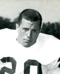 Barbara Peddie's Instagram, Twitter & Facebook