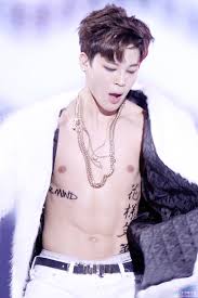 Résultat de recherche d'images pour "jimin abs"