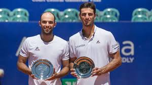 Pero lo que consiguió la pareja de caleños farah y cabal esta tarde lo hace a uno a pensar cuantos talentos del tenis no se pierden por el jodido falta de apoyo. Cabal Y Farah Bicampeones En Dobles Tyc Sports