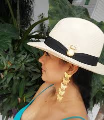 Flor Amazona women's tortuga kogui gold earrings