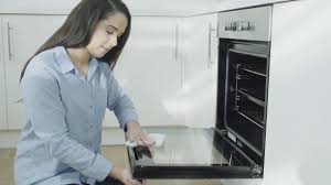 Wait for the oven to cool to room temperature. How To Clean An Oven Beko
