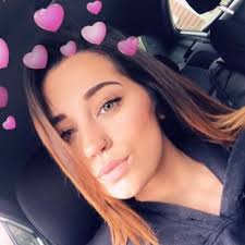 Emily Cale (@EmilyCale)