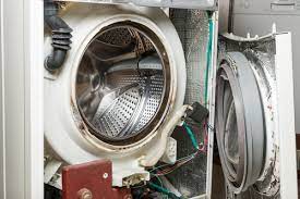 Der folgende artikel zeigt exemplarisch das wechseln der türdichtung anhand einer waschmaschine der marke whirlpool/ bauknecht vom typ wa sensitive 24 di. Waschmaschinen Pumpe Wechseln Mit Diesen Kosten Ist Zu Rechnen