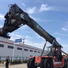 Dcd70 dcd80 dcd100 dcd136 dcd160 dcd200. Cn Container Stacker Handeln Kaufen Container Stacker Direkt Von Den Cn Fabriken Bei Alibaba Com