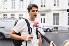 Conner rousseau leert gert en james de jerusalema dans｜dag 3 op de evanna. Des Photos Du President Du Sp A A Une Soiree Dansante En France Conner Rousseau Ferme Son Compte Instagram