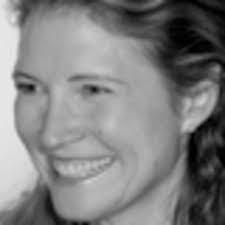 Danielle Flagg's Instagram, Twitter & Facebook