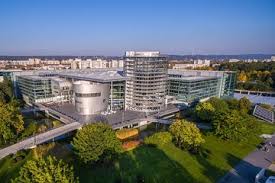 Entrá y conocé nuestras increíbles ofertas y promociones. Guided Tour At Volkswagens Transparent Factory 2021 Dresden