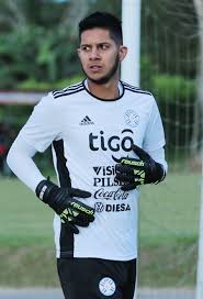 De esta manera, tanto el arquero emiliano martínez como el cordobés cristian cuti romero (ex belgrano) debutarán en la selección. Martinez Y Ferreira Entre Los 11 Caseros Albirrojos Futbol Abc Color