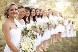 Combining them with the bright pop of color that a sunflower brings creates a beautiful, organic bouquet. Party Simplicity White Daisy Wedding Ideas