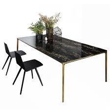 Goutez A L Elegance Et Aux Charmes Antiques Avec La Subtile Table Extensible Light Marbre Nouvelle Ceramique Table Extensible Mobilier De Salon Table Marbre