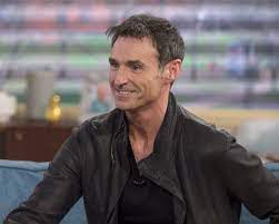 View credits, reviews, tracks and shop for the 2021 cd release of stargazer on discogs. Wet Wet Wet Star Marti Pellow Is Hunkier Than Ever At 51 Heart