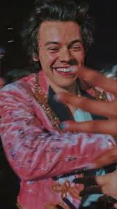 Harry edward styles was born on february 1, 1994 in redditch, worcestershire, england. 510 Ideas De Harry Styles Lockscreen En 2021 Fotos De Harry Styles Harry Styles Fondo De Pantalla De Harry Styles
