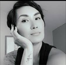 Jessica Bushore's Instagram, Twitter & Facebook