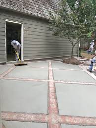 Brick And Concrete Diamond Design Patio Patio Pavers Design Concrete Patio Designs Concrete Paver Patio