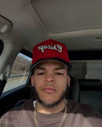 Robert Taveras (@bertosball) • Instagram photos and videos