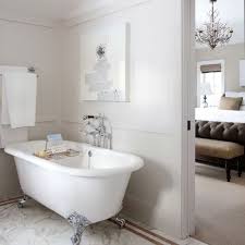 These types of tubs are generally constructed. Ways To Style A Bathroom With A Clawfoot Tub