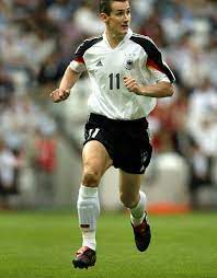 miroslav klose of germany in action at euro 2004 クローゼ
