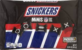 Mini snickers' calories are 130 calories per serving. Snickers Minis Chocolate Candy Hy Vee Aisles Online Grocery Shopping