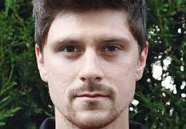 Regionalliga-Spieler spendet Stammzellen: Daniel Barton: Lebensretter statt  Abstiegskampf