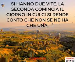 Andiamo assieme alla scoperta del movimento dei pianeti più forti e meno ruggenti il cielo del segno del leone a maggio 2021 è tinto di colori accesi. Aforismi Sulla Vita E Citazioni Famose Le Piu Belle Frasi Sulla Vita Cambiare Vita
