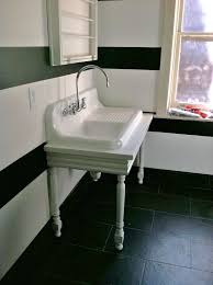 vintage sink, vintage bathroom