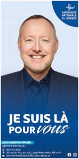 Robert Binette's Instagram, Twitter & Facebook