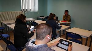 Depuis plusieurs années maintenant, l'examen du code de la route se déroule sur une tablette tactile individualisée. Aceno Com A Cabeca Palavra Desconexao Code De La Route Examen 22 11 2016 Mamaindeval Com