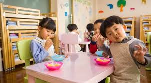 Menariknya lagi, pertumbuhannya pun sangat sempurna, membuat. Cara Tepat Perkenalkan Makanan Sehat Dan Seimbang Pada Anak Lifestyle Fimela Com