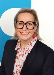 Claudia Matzek's Instagram, Twitter & Facebook