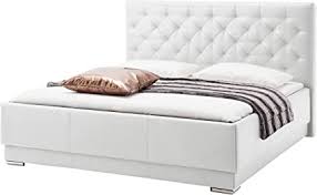 Der begriff bett bezeichnet ein möbelstück, das dem schlafen, liegen oder ruhen dient. Sette Notti Polsterbett Bett 180x200 Weiss Bett Mit Xxl Kopfteil Mit Steppung Boxspringbett Optik Kunstleder Bett Liegeflache 180x200 Cm Pisa Art Nr 1124 10 5000 Amazon De Kuche Haushalt