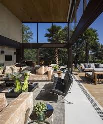 Une Maison D Architecte Entre Art Design Et Nature Exterieurs Des Maisons Modernes Maisons Exterieures Et Maison