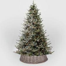 Turn it into a tree skirt without even cutting the basket. Greenleaves Wicker Christmas Tree Skirt Xmas Stand Cover Xmas Decoration Wicker Basket Decor Extra Large Buy Online In Czech Republic At Czech Desertcart Com Productid 164989751