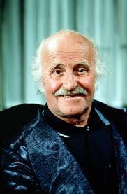 Leila Brenner's Instagram, Twitter & Facebook