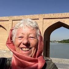 Deborah Croll's Instagram, Twitter & Facebook