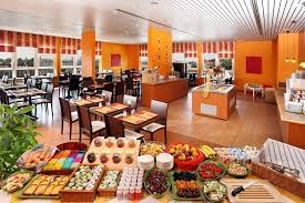 Suzie wong lounge 570 m. Star Inn Hotel Regensburg Und Personal Shopping Personal Shopping Regensburg