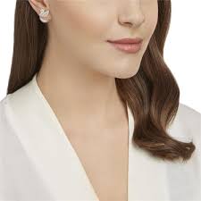 We've even got a unique pair of bee earrings inspired by the wonderful british countryside. Swarovski Iconic Swan Large Pearl Pierced Earrings Temptations Malaysia Airlines
