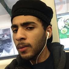 Sean Wade 🤏🕶️🤨🤚⚡ (@SeanWadeArt)