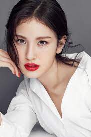 She made her solo debut on june 13, 2019 with the digital single birthday. Somi Kpop Kdrama Bts Exo Kpoparmy Jeon Somi Somi Somi Ioi