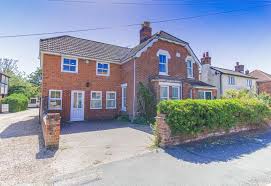 Check trip schedule and travel distance. 4 Bedroom Detached House For Sale In London Road Stanway Colchester Essex Co3