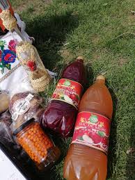 ,fara adaos de zahar,pasteurizat la 80°c, disponibil in flacoane de 2l. Sucuri Naturale Sannicoara Home Facebook