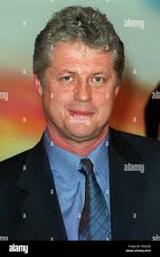 Director roger donaldson hi-res stock photography and images