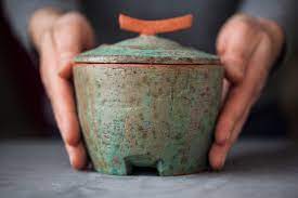 Ceramic Jar Box Handmade Jar Ceramic Pottery Jar With Lid Etsy Pottery Jar Ceramic Jars Ceramic Urn