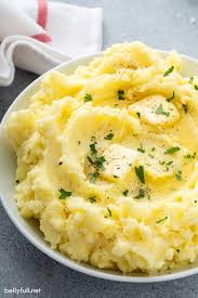 This Is The Best Homemade Mashed Potatoes Recipe Using Yukon Gold Potatoes Butter M Homemade Mashed Potatoes Mashed Potatoes Homemade Mashed Potatoes Recipe