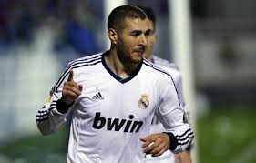 ❤ get the best karim benzema wallpapers on wallpaperset. Wallpaper Football Star Club Form Player Football Player Real Madrid Real Madrid Benzema Benzema Karim Benzema Karim Benzema Images For Desktop Section Sport Download