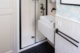 Pour une salle de bain contemporaine et confortable. A Quelle Hauteur Fixer Un Lavabo Ou Une Vasque
