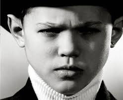 Interview: Fontaines D.C.'s Tom Coll Talks Dracula, Dystopian Films, &  Irish Trad Music