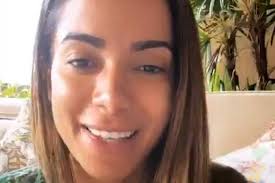 Larissa de macedo machado (born 30 march 1993), known by her stage name anitta, is a brazilian singer, songwriter, actress, dancer and businesswoman. Anitta Discovers What Politics Is All About 14 05 2020 Culture Folha